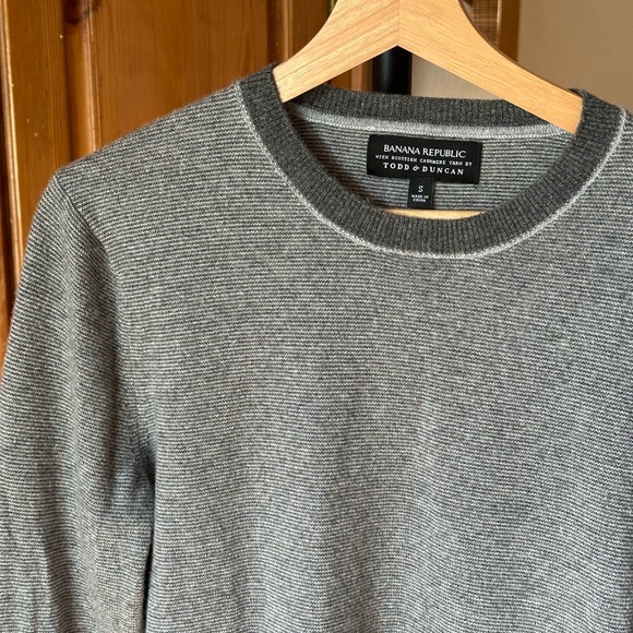 Banana Republic Scottish Cashmere By Todd & Duncan Small Men’s Cozy Sweater C3 - Picture 4 of 12